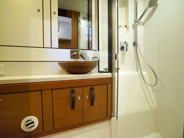 Location bateau Marmaris pas cher Jeanneau 64