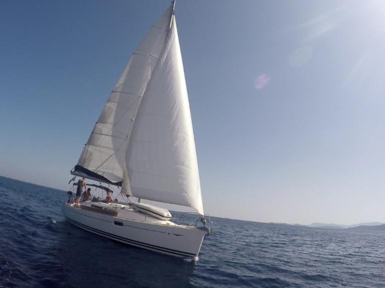Jeanneau Sun Odyssey 36i a louer à Préveza
