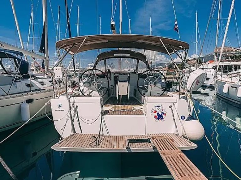 Louez un Jeanneau Sun Odyssey 419 à Kaštel Gomilica