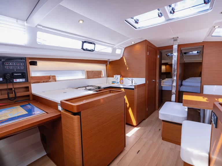Location Voilier à Kaštel Gomilica - Jeanneau Sun Odyssey 440