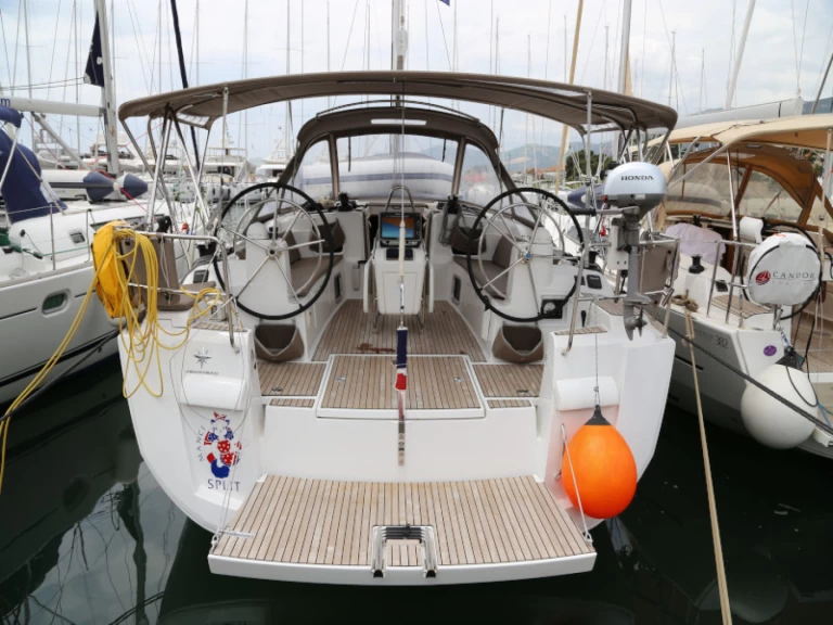 Location Voilier à Kaštel Gomilica - Jeanneau Sun Odyssey 479