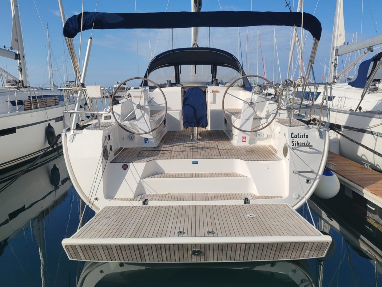 Bavaria Cruiser 46 a louer à Drage