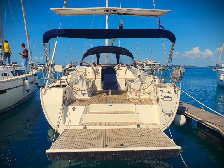 Louez un Bavaria Cruiser 46 à Drage