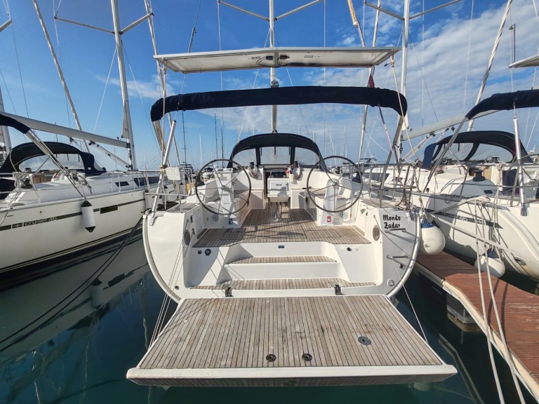 Location bateau Drage pas cher Cruiser 46
