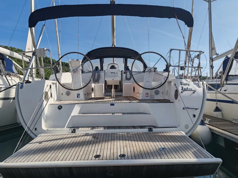 Bavaria Cruiser 46 a louer à Drage