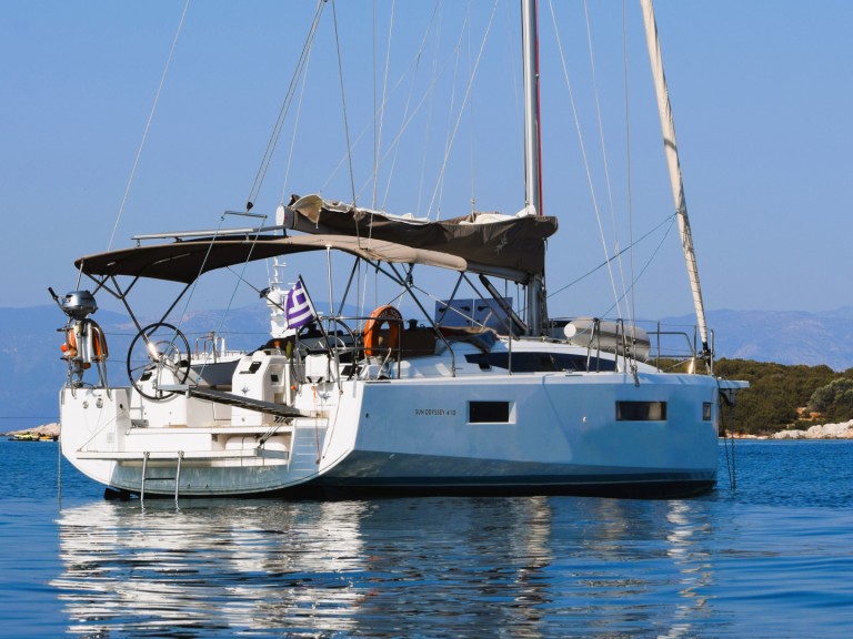 Location bateau Álimos pas cher Sun Odyssey 410