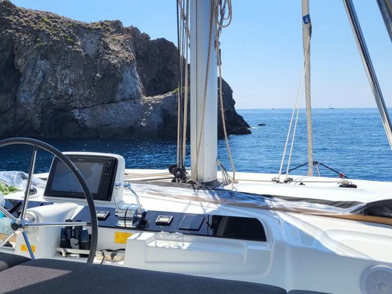 Location bateau Lagoon Lagoon 46 à Capo d'Orlando sur Samboat