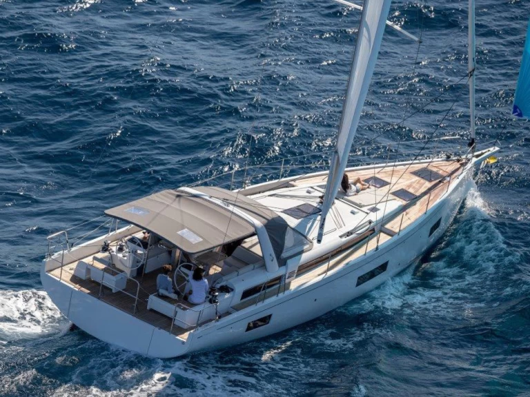Louez un Bénéteau Oceanis 54 à Palma de Majorque