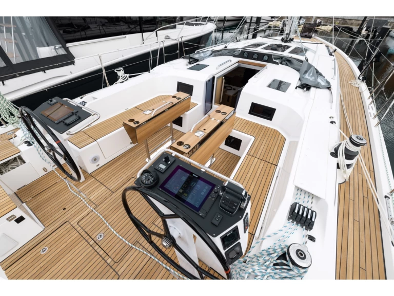 Louez un Bavaria Bavaria C46 à Novi Vinodolski