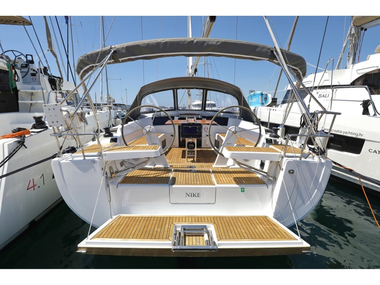 Location à Novi Vinodolski - Hanse Hanse 418 sur SamBoat