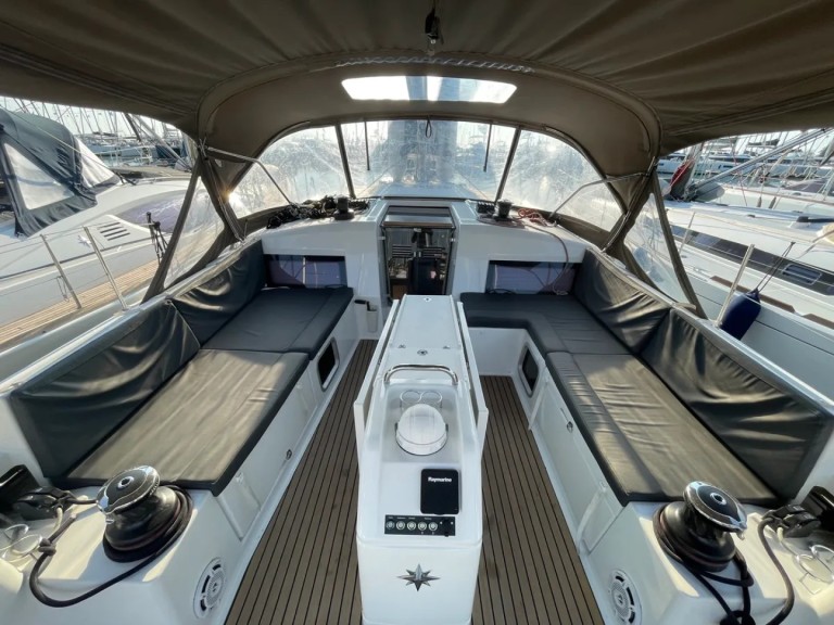 Location Voilier à Álimos - Jeanneau Jeanneau Sun Odyssey 490