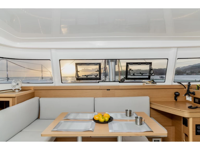 Louez un Excess Excess 11 à Ribishi