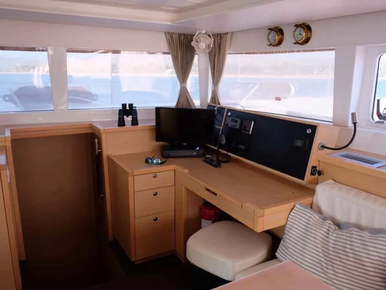 Louer Catamaran avec ou sans skipper Lagoon à Lefkáda