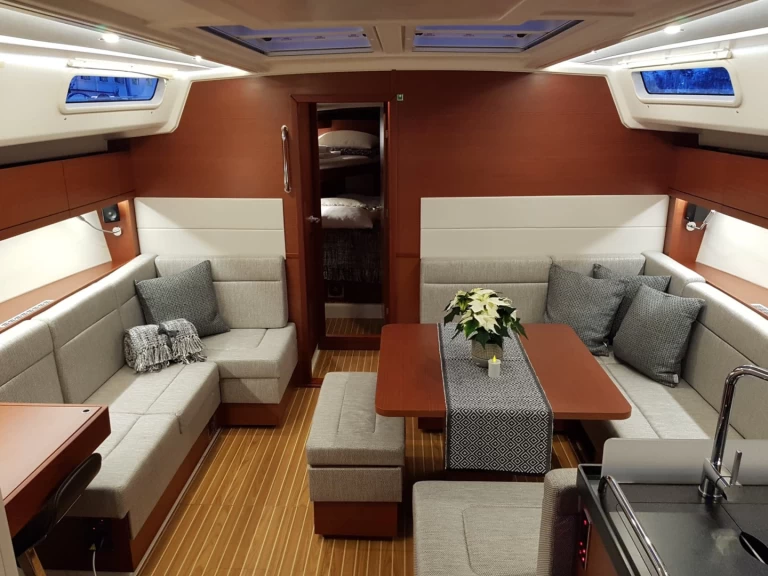 Louer Voilier avec ou sans skipper Hanse à Eidkjosen