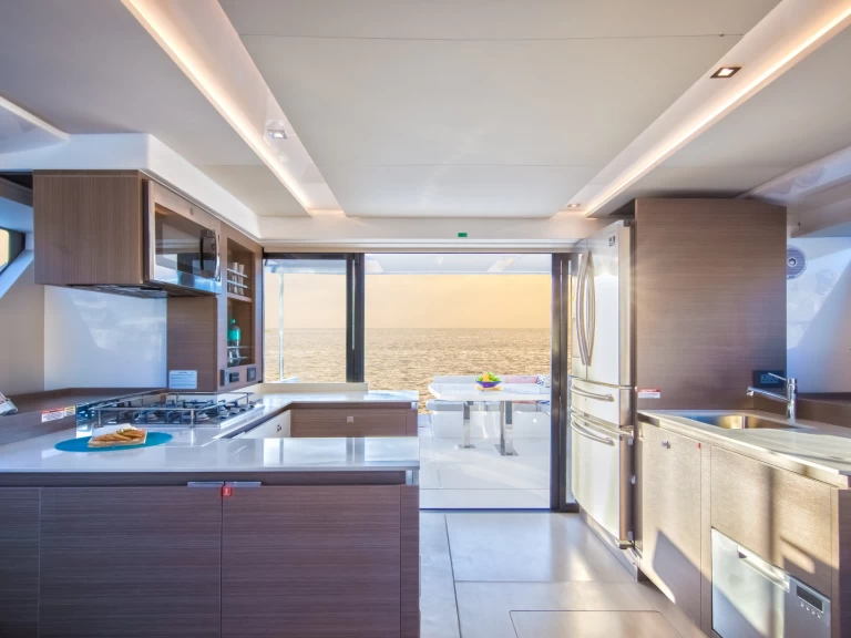 Location Bateau à moteur Leopard avec permis