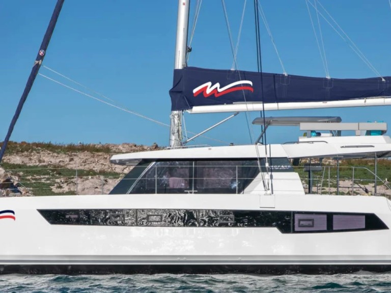 Location Catamaran à Placencia - Leopard Leopard 42