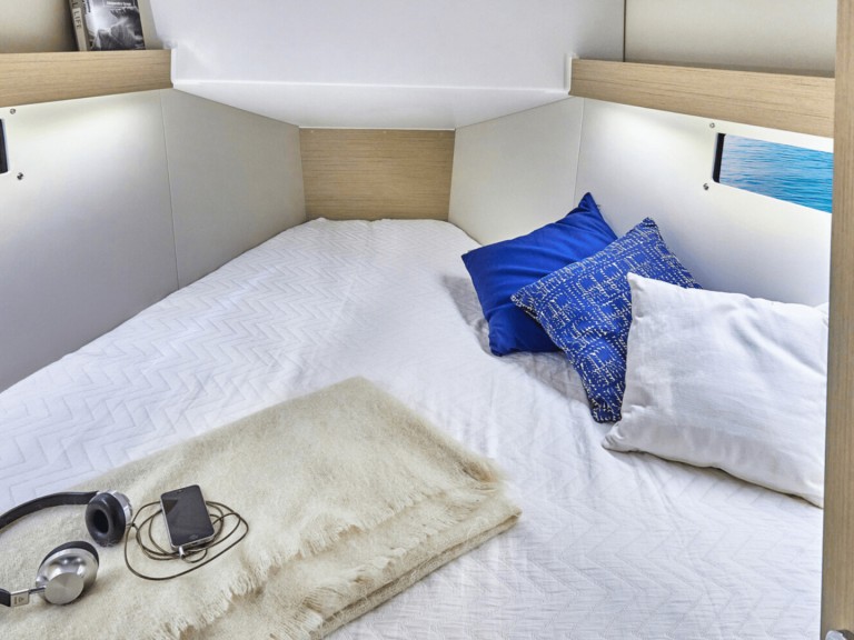 Location bateau Lefkáda pas cher Oceanis 34.1