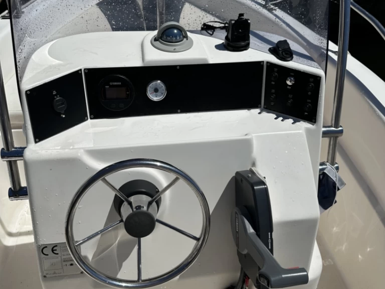 Location bateau Saint-Cyprien pas cher Fm17