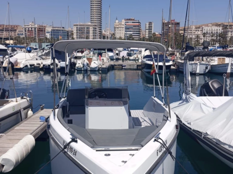 Location Bateau à moteur à Alicante - Astillero Fernández Hidalgo Crimat Silver 560