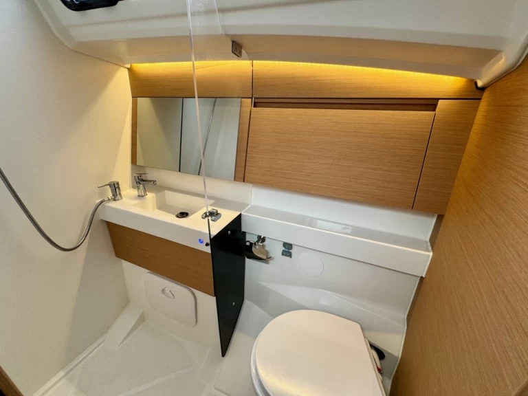 Jeanneau Sun Odyssey 410 a louer à Lefkáda