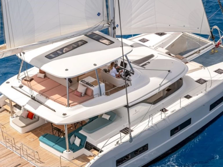 Louez un Lagoon Lagoon 55 à Lávrio