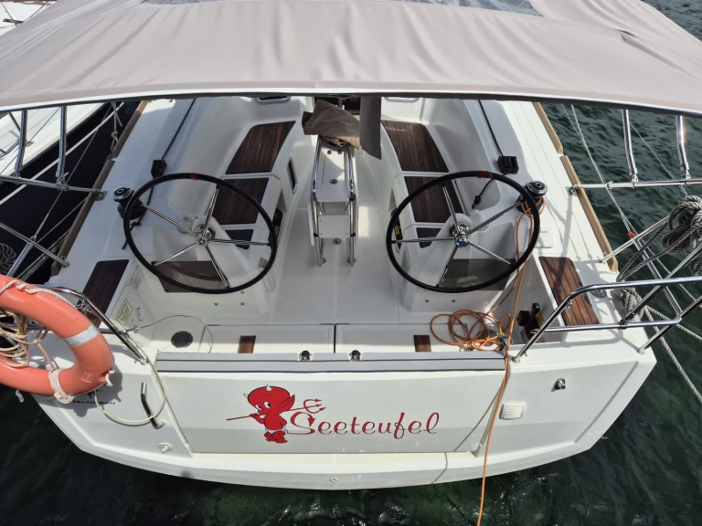 Louez un SunOdyssey 349 à Bodman-Ludwigshafen