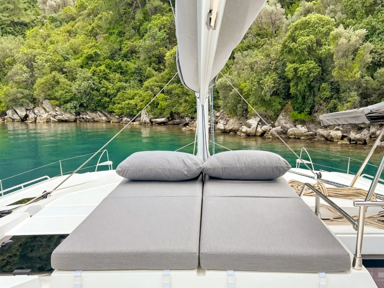Location Catamaran à Adaköy - Fountaine Pajot Tanna 47