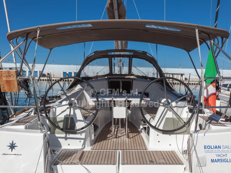 Voilier à louer à Capo d'Orlando au meilleur prix