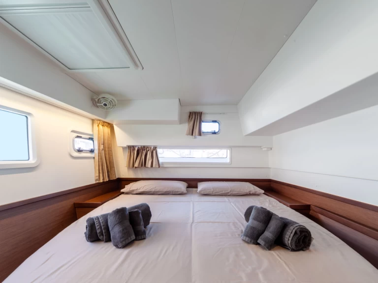 Location à Capo d'Orlando - Lagoon Lagoon 42 sur SamBoat