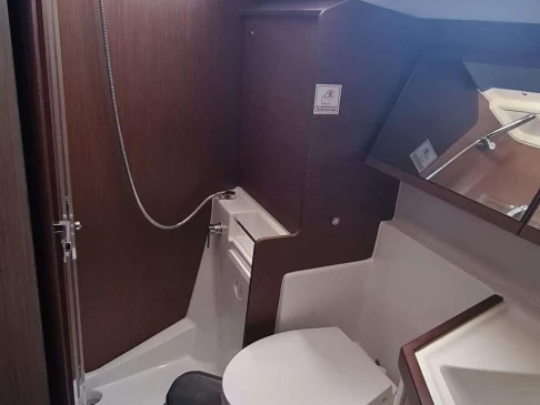 Louer Voilier avec ou sans skipper Bénéteau à Préveza