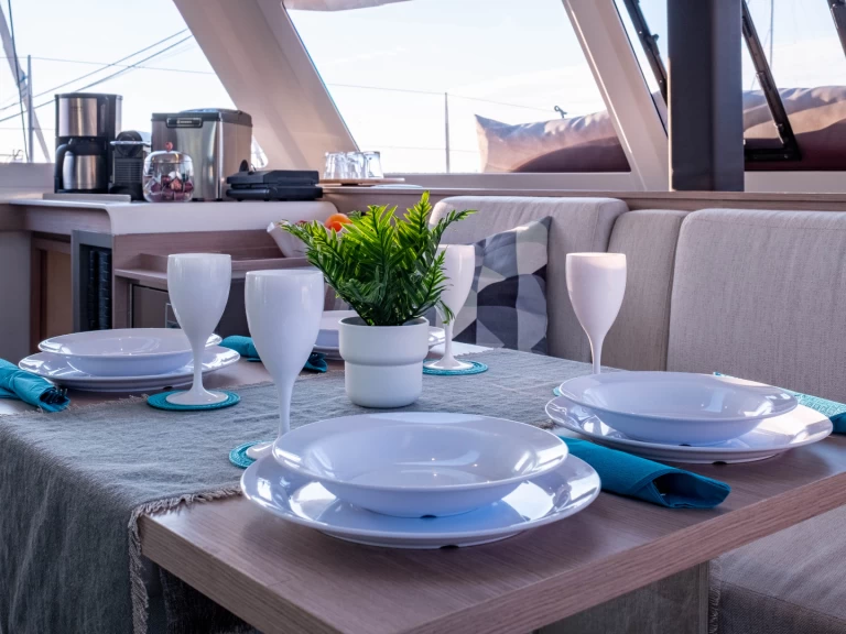 Location à Lefkáda - Fountaine Pajot Isla 40 sur SamBoat