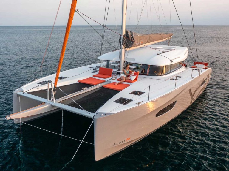 Location bateau Excess Excess 14 à Rodi Garganico sur Samboat