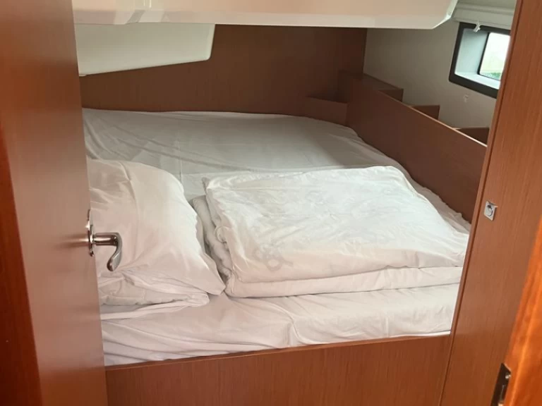 Location bateau Sukošan pas cher Bavaria C 38