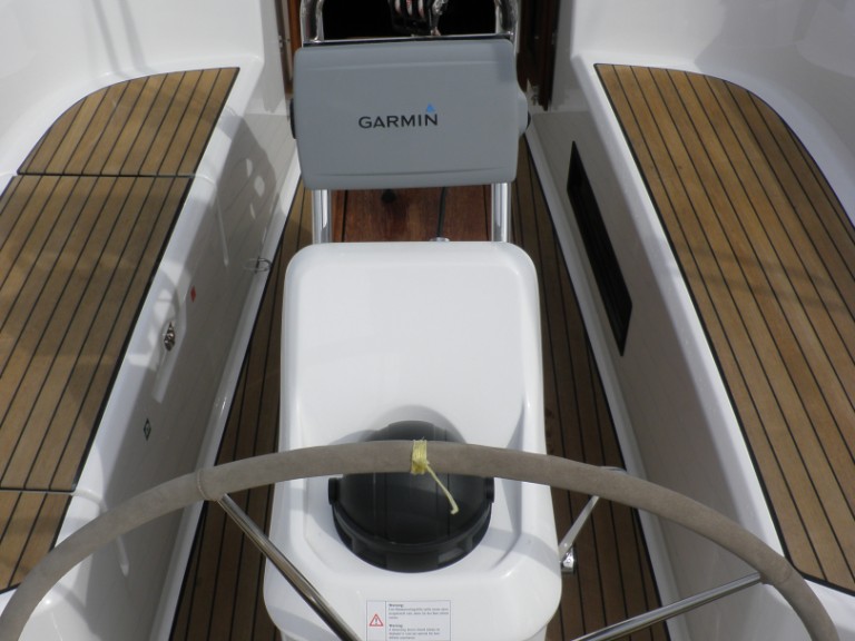 Location bateau Sukošan pas cher Cruiser 33