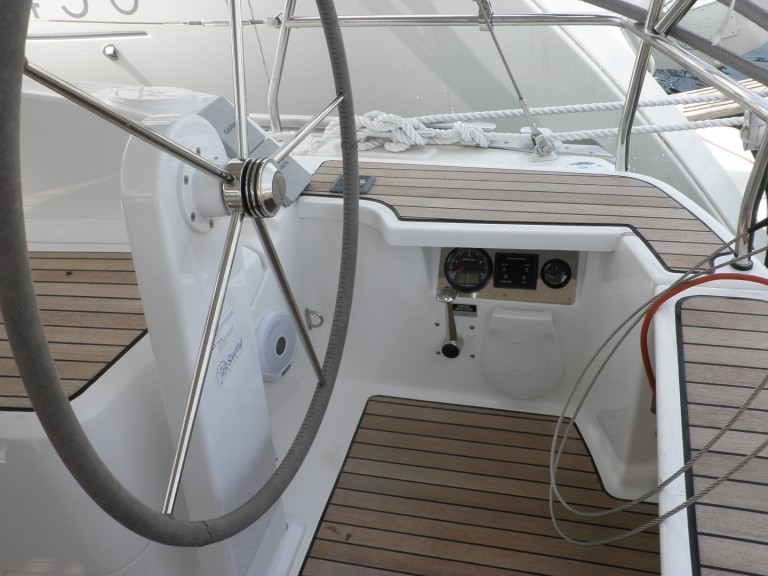 Louez un Bavaria Cruiser 37 à Sukošan