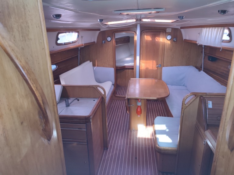 Bavaria Cruiser 37 a louer à Gouviá