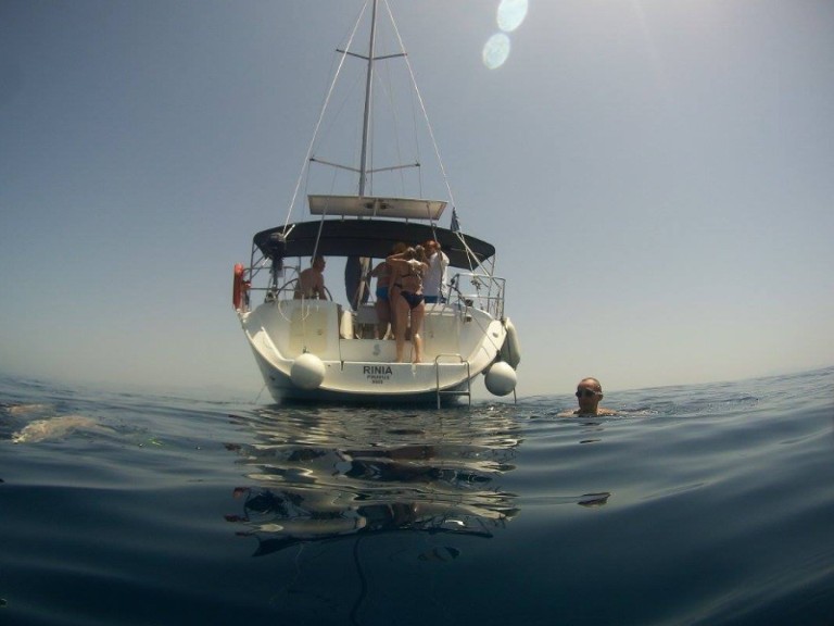 Louez un Bénéteau Cyclades 50.5 à Álimos
