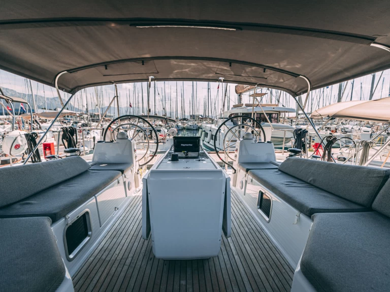 Jeanneau Jeanneau 54 a louer à Kaštel Gomilica