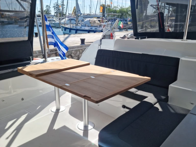 Louez un Lagoon Lagoon 46 à Lefkáda