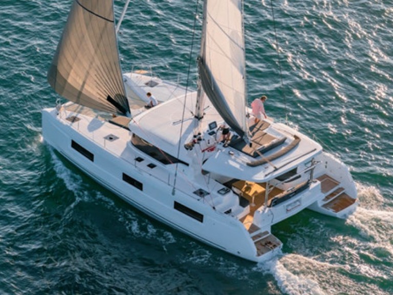 Louer Catamaran avec ou sans skipper Lagoon à Lefkáda