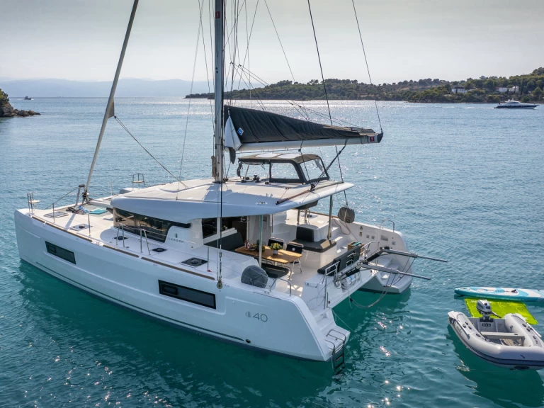 Louer Catamaran avec ou sans skipper Lagoon à Pórto Chéli
