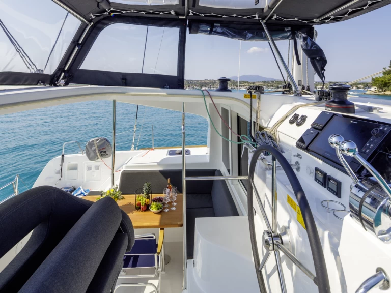 Catamaran à louer à Pórto Chéli au meilleur prix