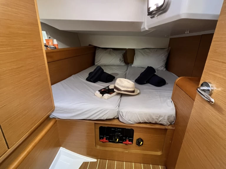Location Voilier à Álimos - Jeanneau Sun Odyssey 439