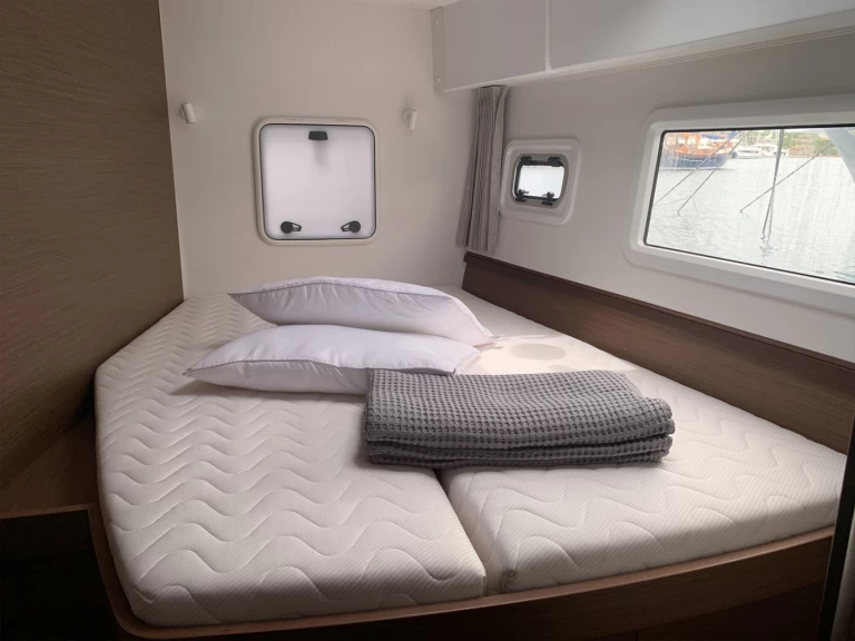 Location à Lávrio - Lagoon Lagoon 42 sur SamBoat