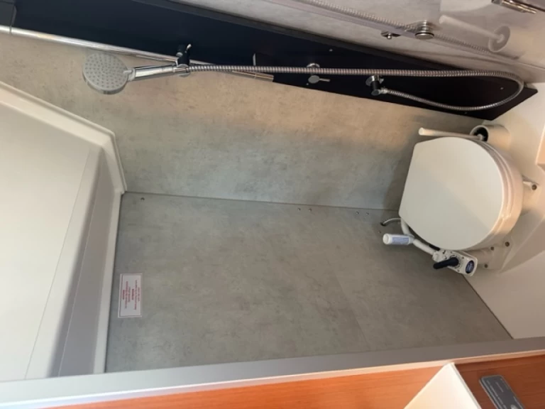 Louer Voilier avec ou sans skipper Bavaria à Primošten