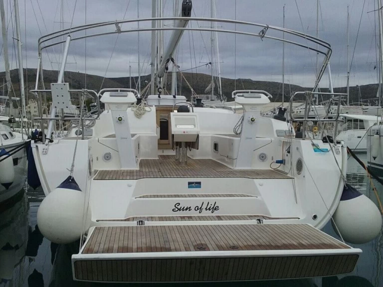 Bavaria Cruiser 46 a louer à Primošten