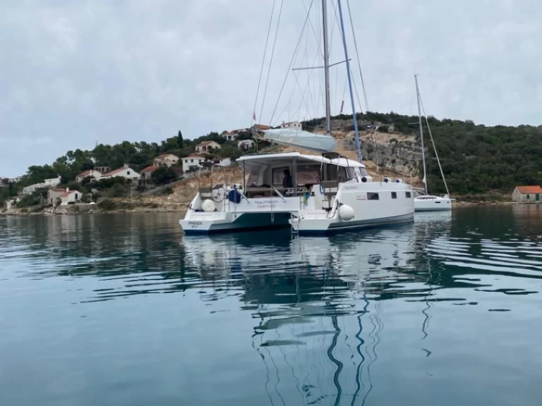 Location bateau Primošten pas cher Nautitech 40 Open 
