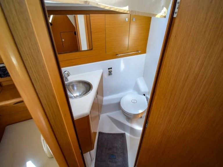 Location Voilier Jeanneau avec permis