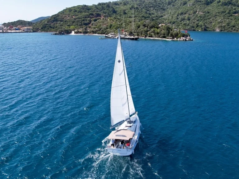Location bateau Jeanneau Sun Odyssey 410 à Marmaris sur Samboat