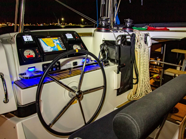 Location bateau Préveza pas cher Lagoon 42